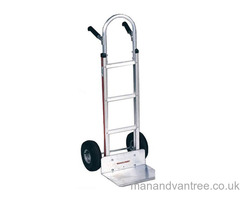 Man And Van Removals Brighton using large Luton Van with a tail lift. 1-3 man teams. - 4