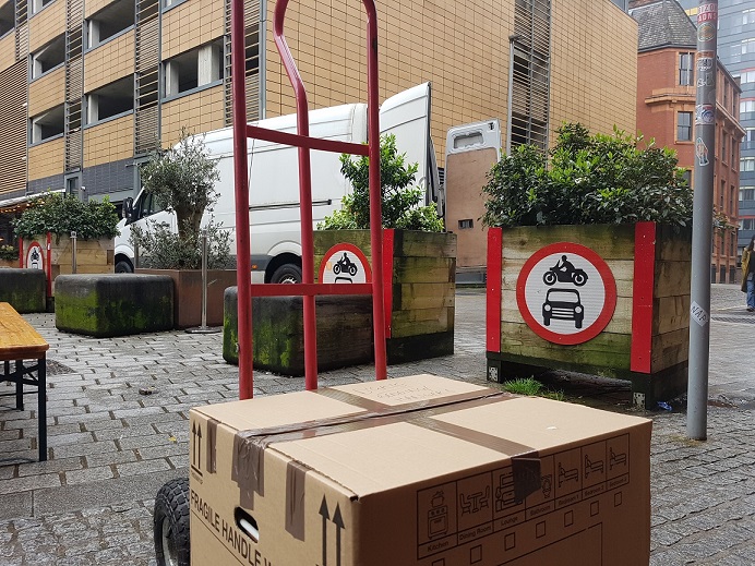 Local and Long-Distance Moves in Stretford