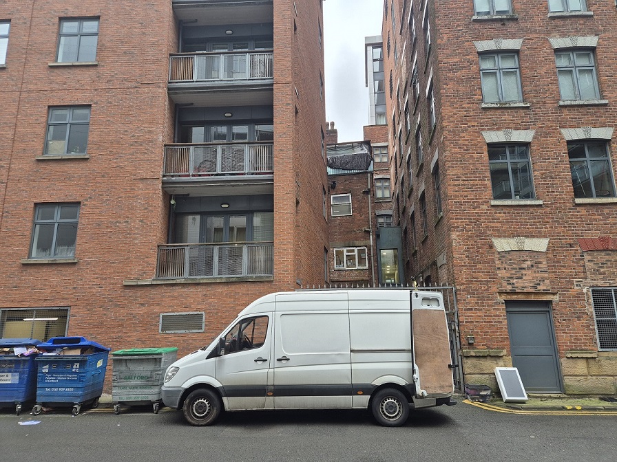 Fast Man and Van Service in High Legh, Cheshire